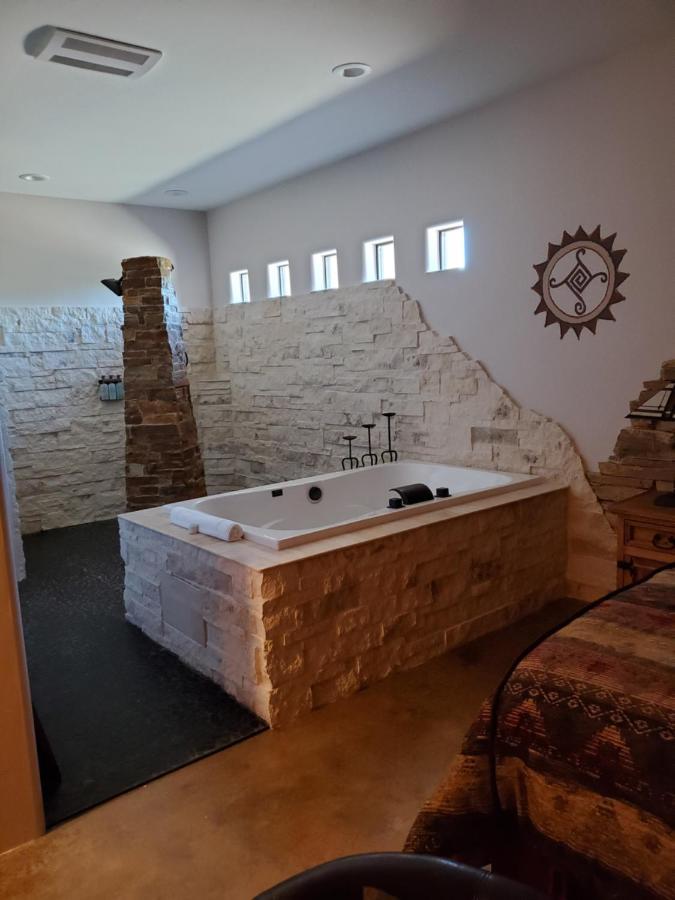 Origins Bed And Breakfast Коттонвуд Экстерьер фото